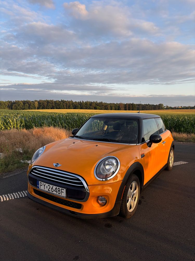 Mini Cooper Classic Trim 2015