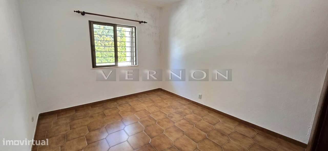 Algarve, Carvoeiro, para venda, moradia T3 com garagem, em localização-16