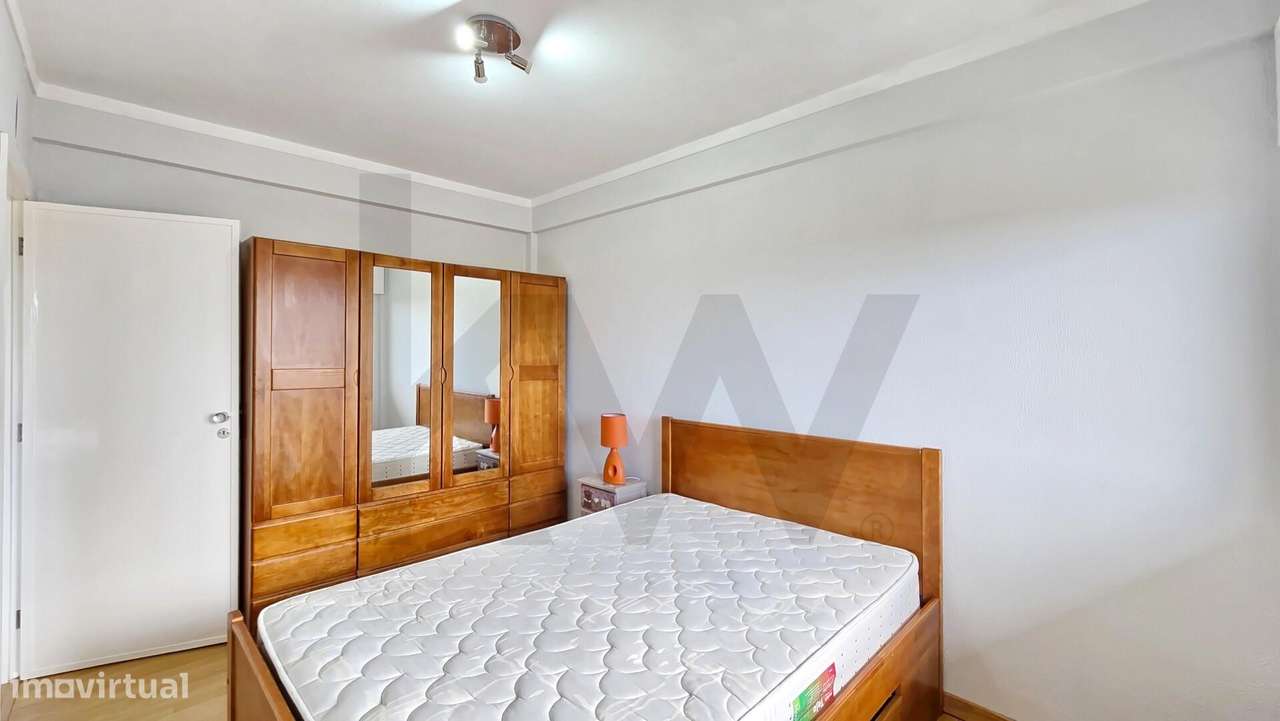 Apartamento T3 renovado no centro de Albergaria-13