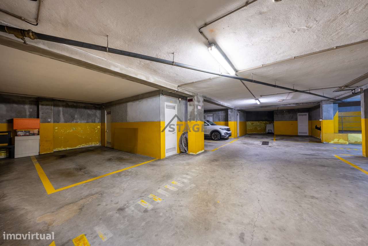 T3 com Excelente Exposição Solar | Localização Premium em Valongo-24