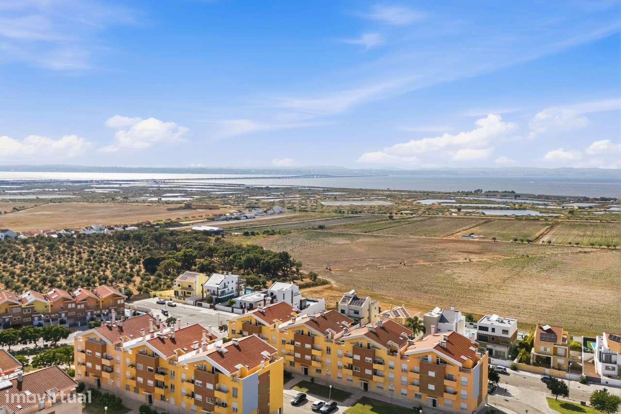Duplex Exclusivo | 1 Quarto + 3 Suites | Terraços | Vista Panorâmica s-33