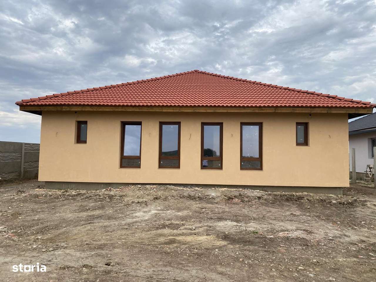 Duplex in Sacalaz la cheie-0