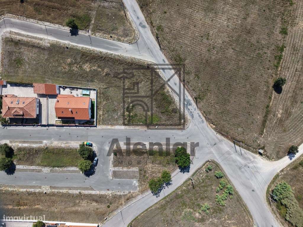 Lote para construção de Moraida - Abrigada-5