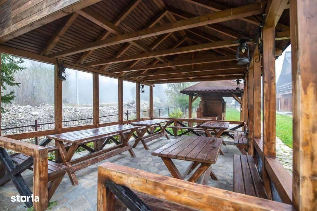 De vanzare pensiune 13 camere complet dotata Pret 195.000 - Imagine principală: 5/20