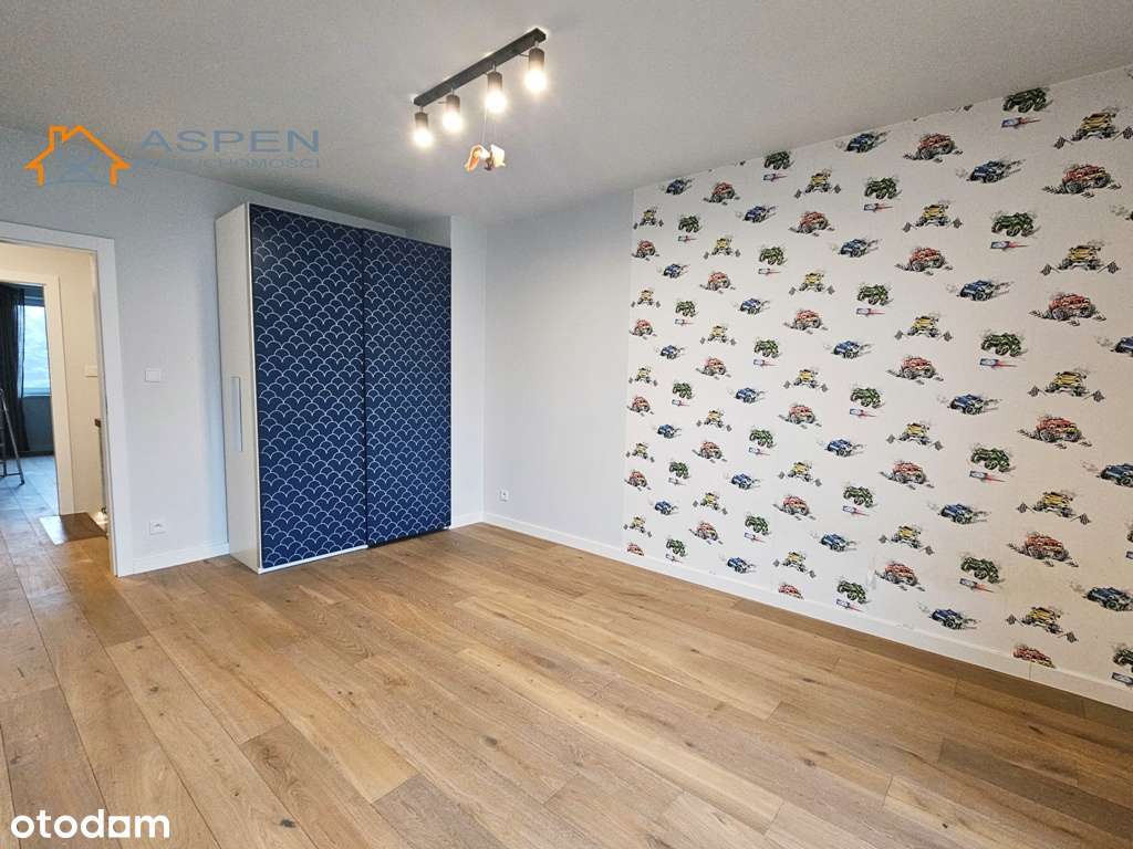 WYŁACZNOŚĆ  Piękny bliźniak, 2 łazienki, 4 sypialnie, garaż, pralnia-14