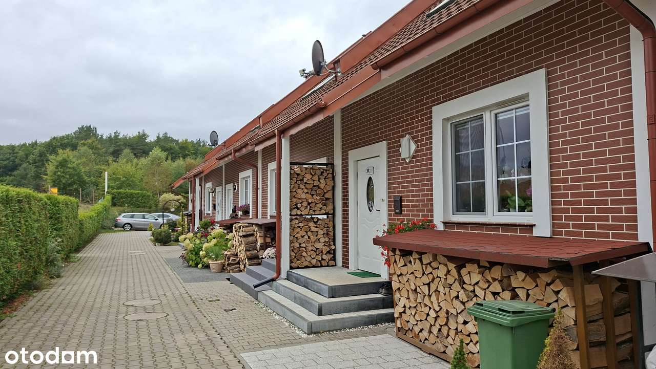 Gotowy do wprowadzenia dom w Glinczu tuż k.Żukowa. Świetna lokalizacja-4