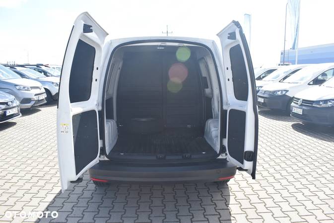 Volkswagen Caddy - 12