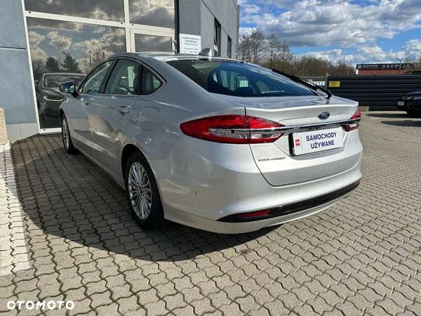 Ford Mondeo - 10