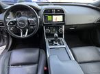 Jaguar XE 2.0 D R-Dynamic S - 21