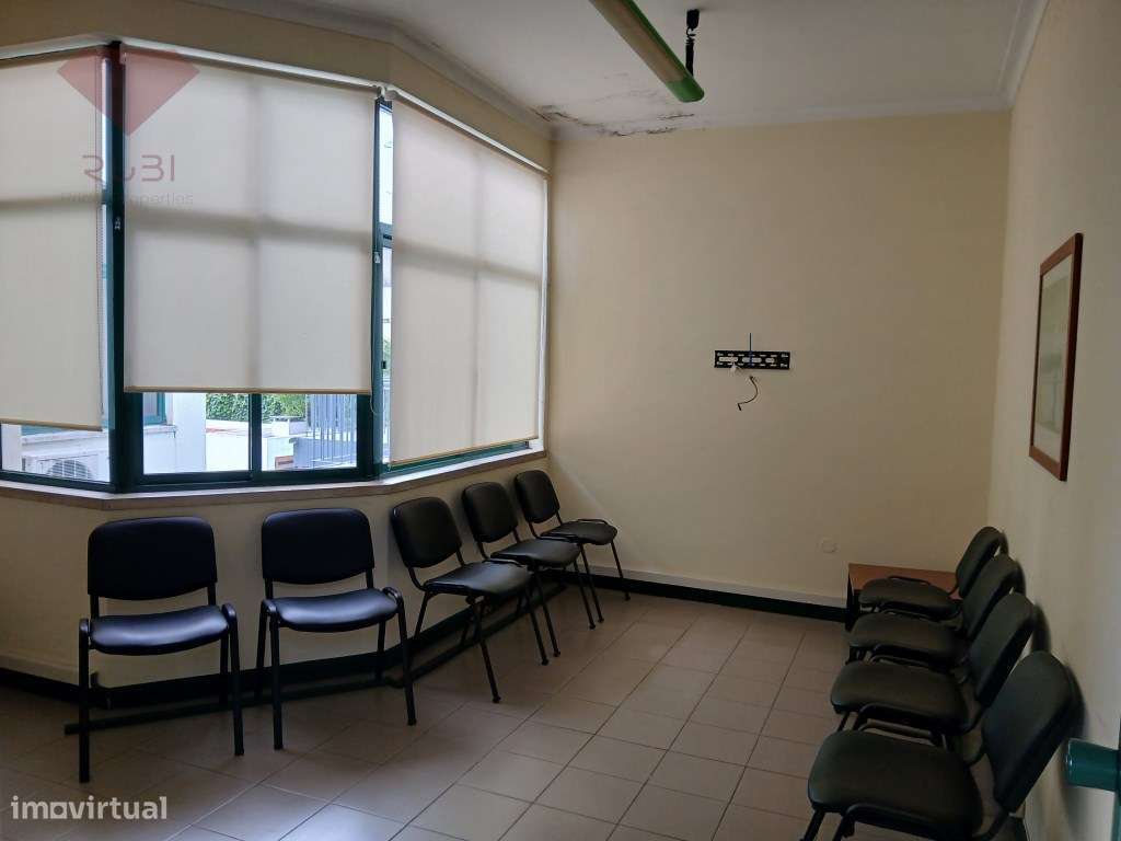 Edifício Comercial no Bairro do Salgado-44