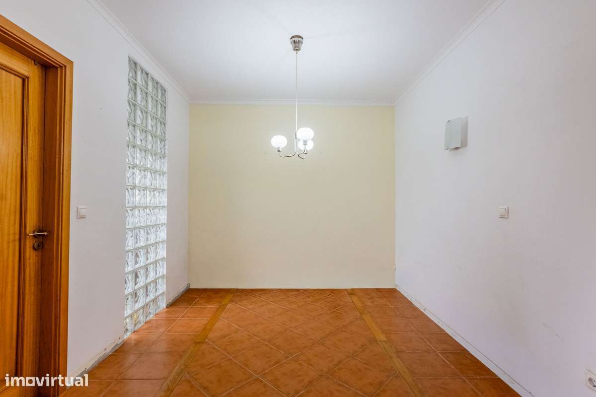 Moradia T4 - Vila Faia - Grande imagem: 4/21