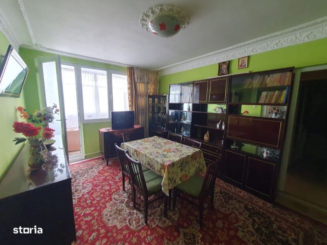 Apartament cu 3 camere in Tiglina 1 etaj 2 bloc cu subsol-2