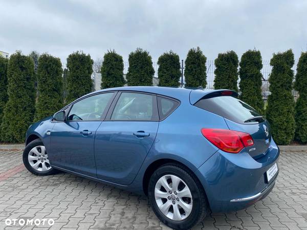 Opel Astra 1.4 Turbo Active - 30