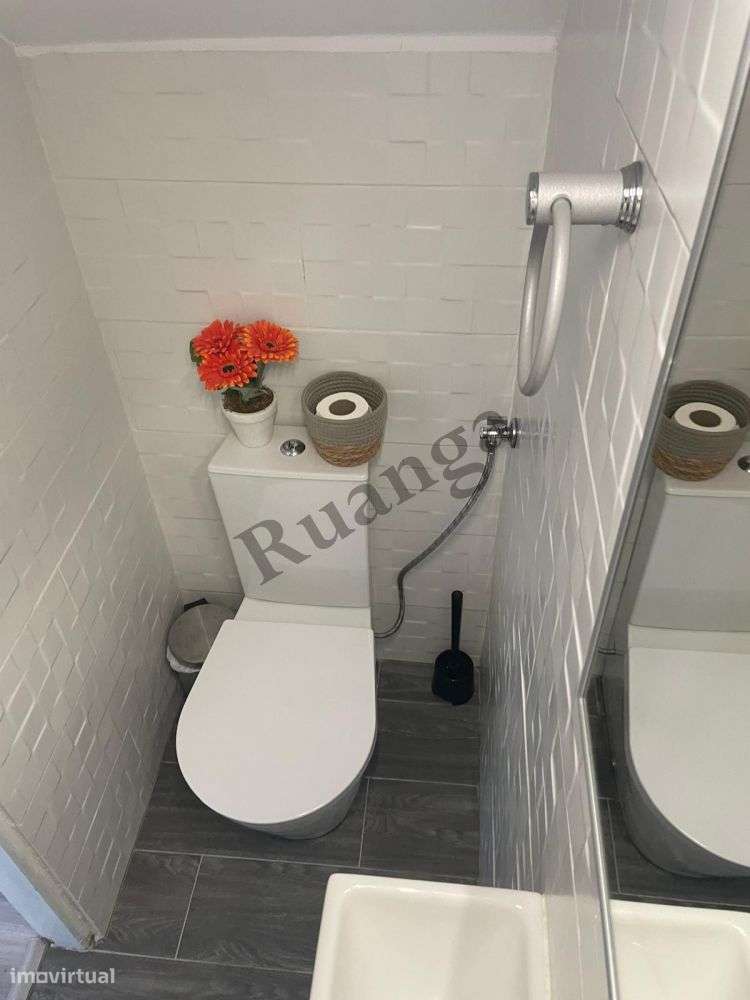 Apartamento T3 Duplex para Venda em Vila Nova de Santo André-12