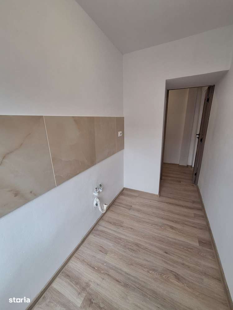 Apartament cu 4 camere, balcon, în Circumvalatiunii ... 99.900 euro-2