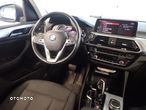 BMW X3 xDrive20i Advantage - 13