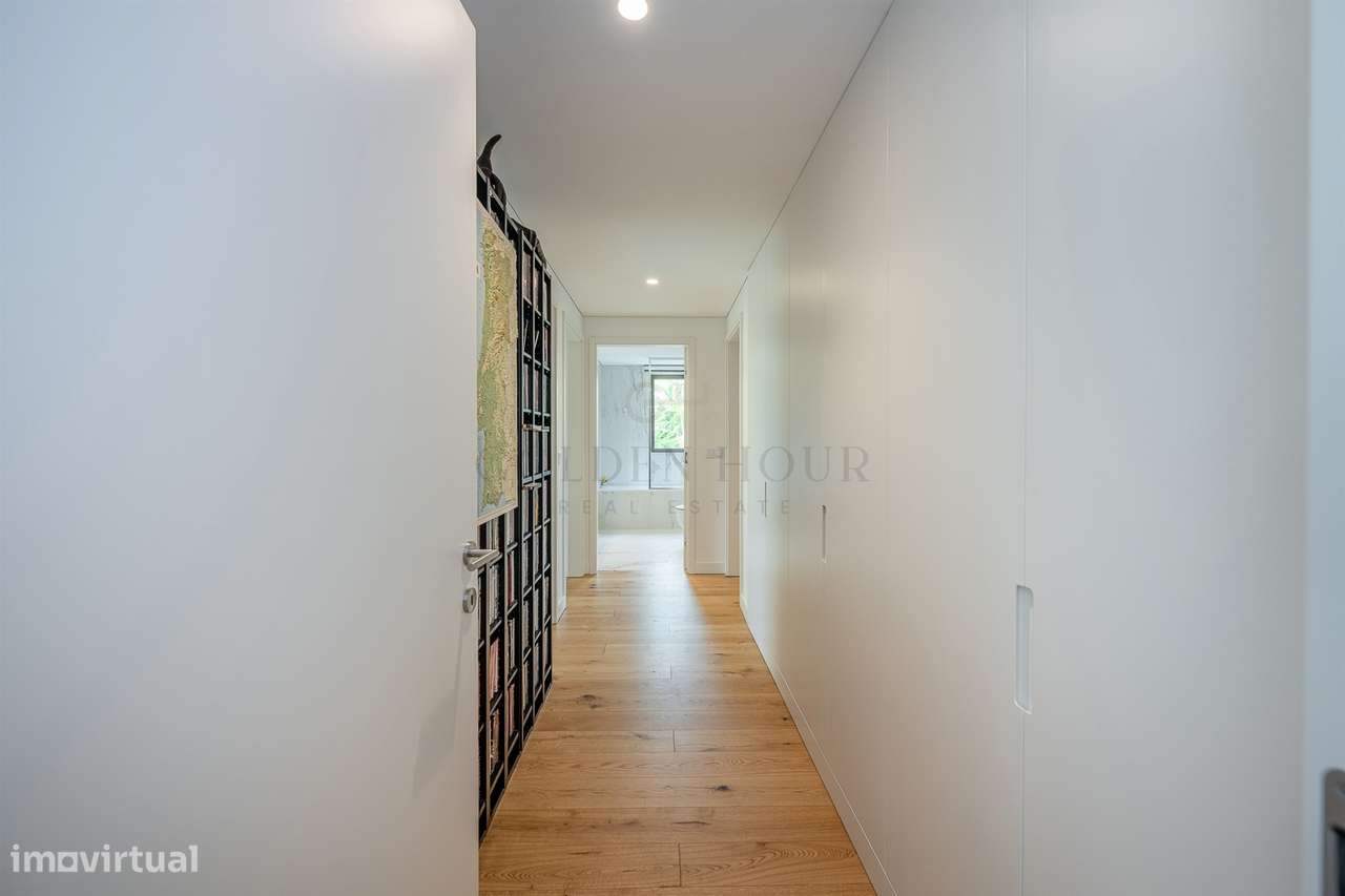 Apartamento T3 de Luxo na Quinta Marques Gomes | Golden Hour Real Esta-39
