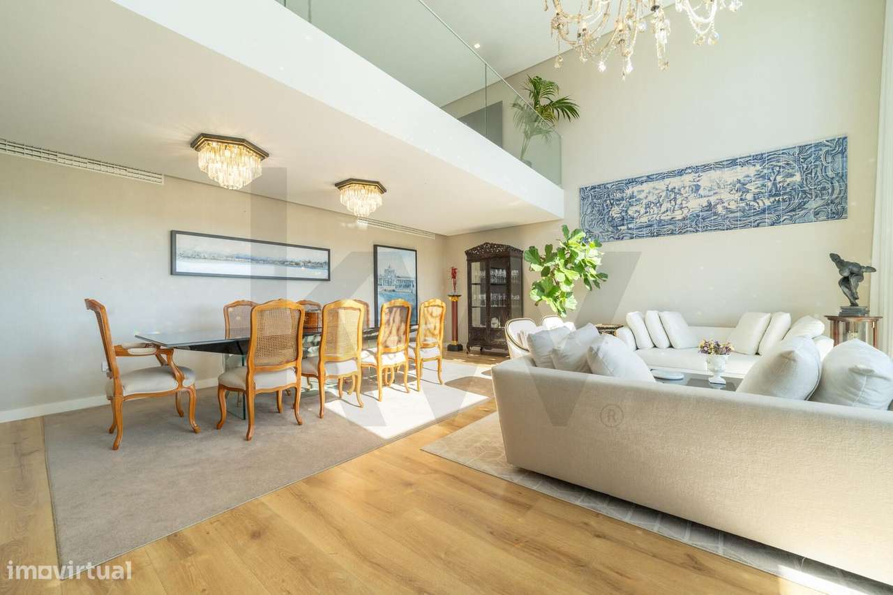 Duplex de Luxo em Oeiras: Onde a Sofisticação Contemporânea encontra o - Grande imagem: 5/50
