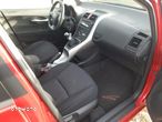 Toyota Auris 1.33 Dual-VVT-i - 10