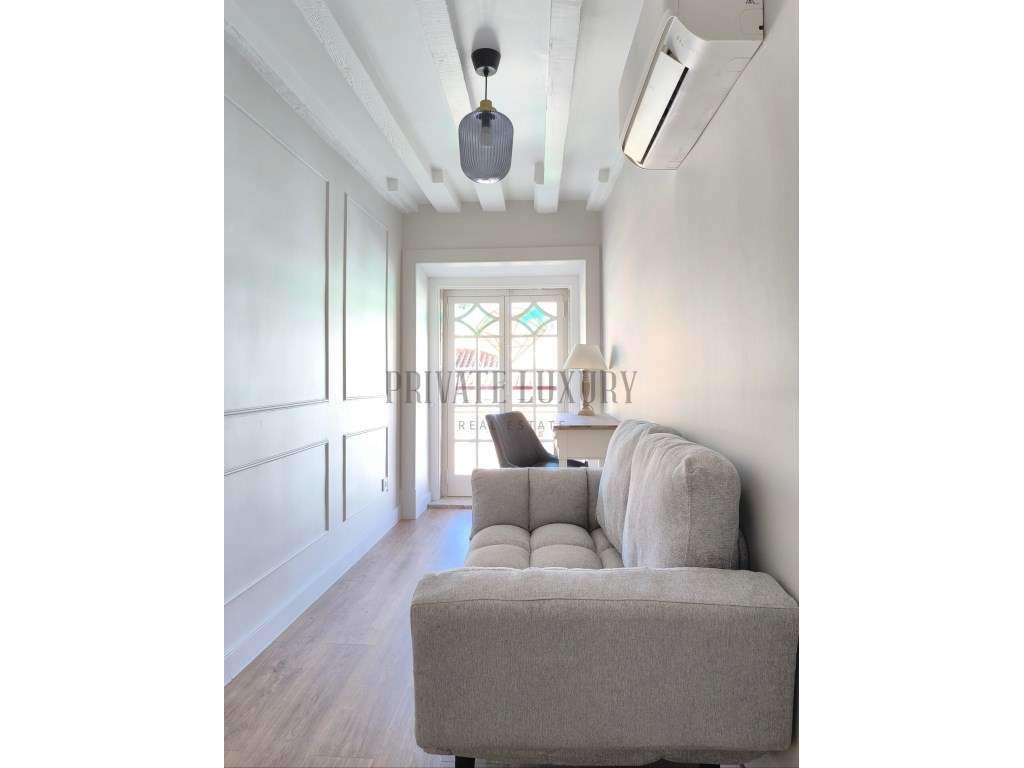 T3 Duplex Novo com Terraço junto à Praça da Alegria | Lisboa-12