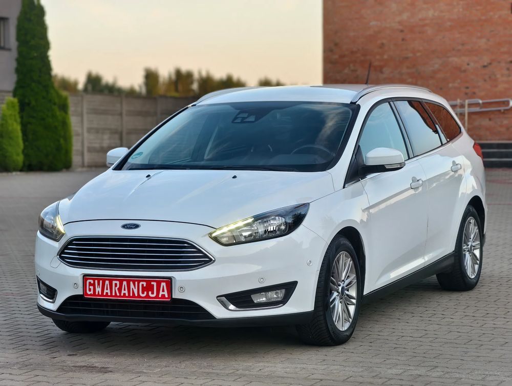 Ford Focus Mk3 (2010-2018) 1.5 EcoBlue Start-Stopp-System TITANIUM DESIGN 2018