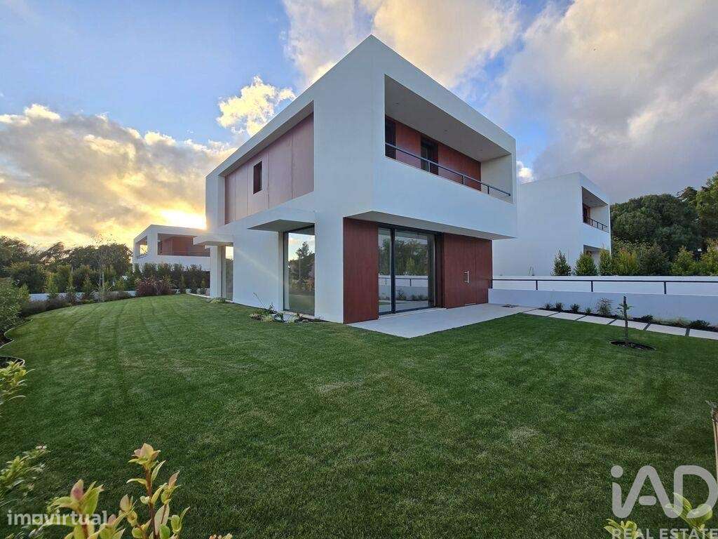 Casa / Villa T3 em Sintra - Grande imagem: 3/18