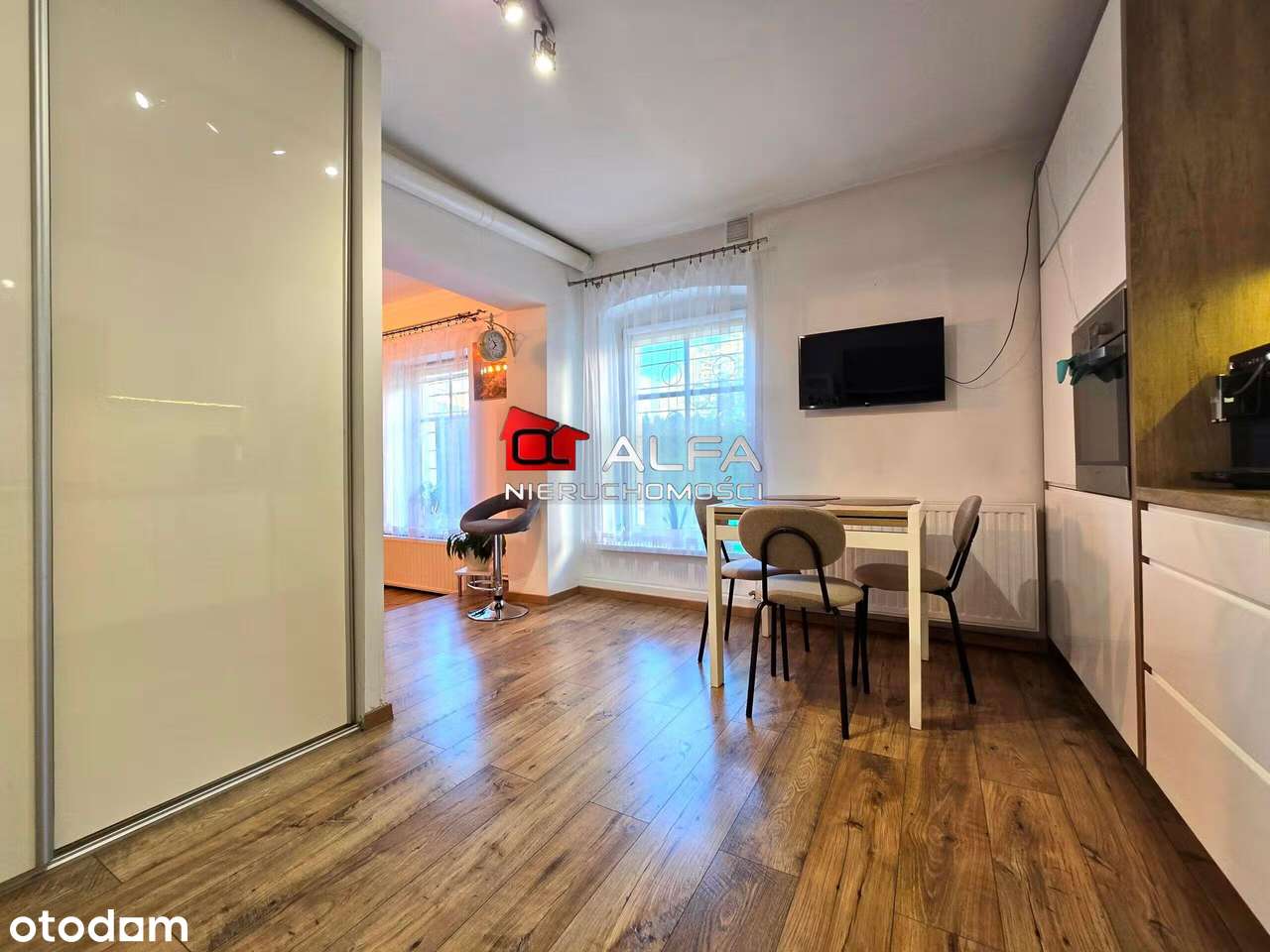 Przestronne mieszkanie na parterze z ogórdkiem - okolice Centrum!-5