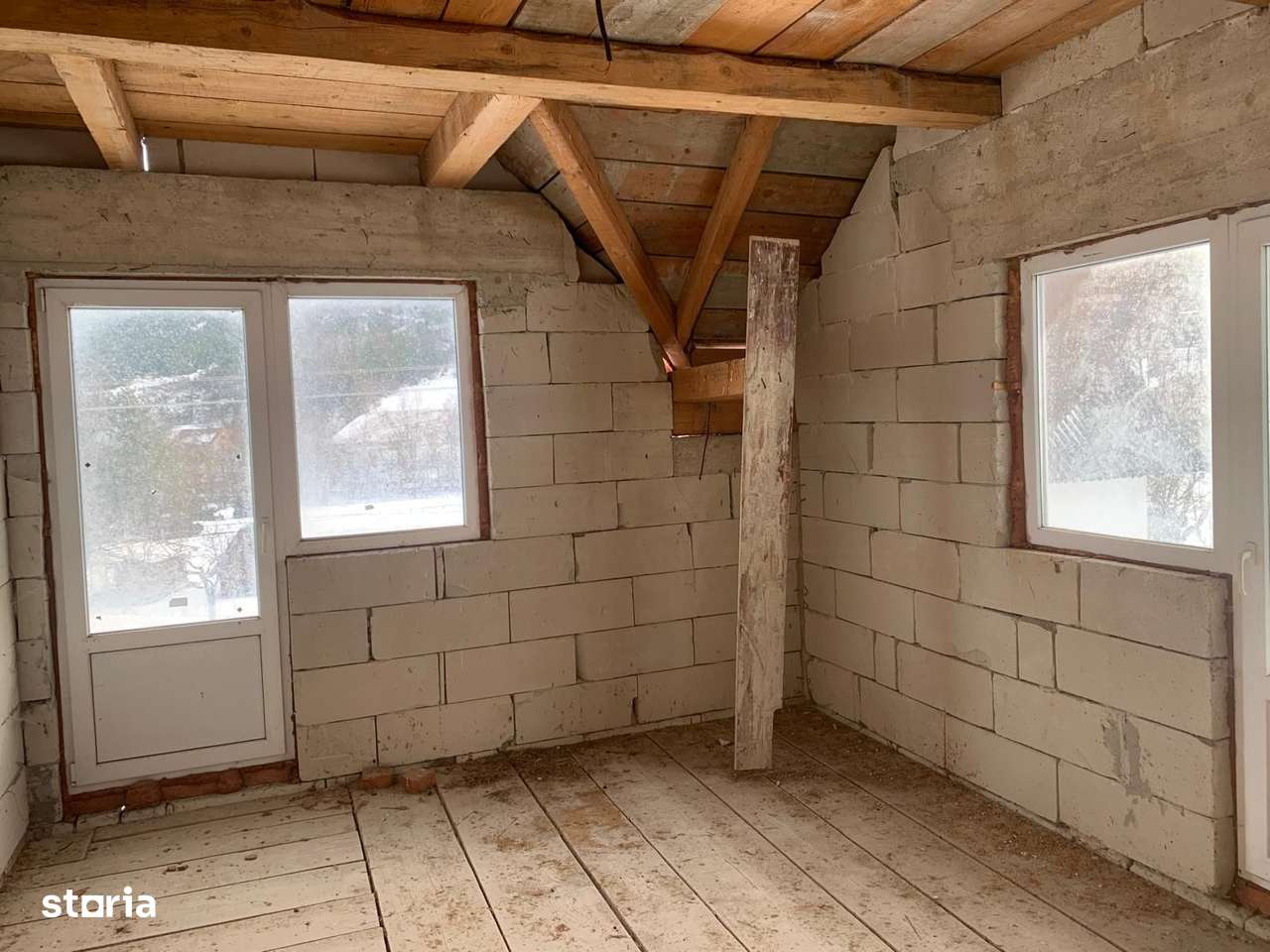 Casă P+E+M Putna | 300 mp utili | Teren 2.200 m-13