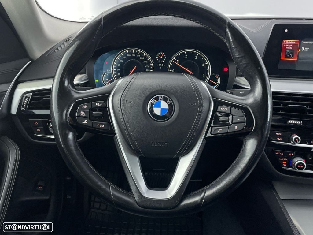 BMW 520 d Auto - 14