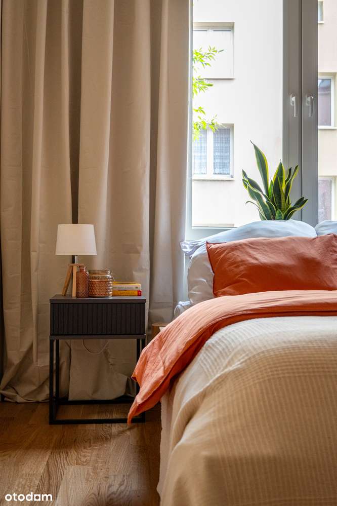 Ścisłe centrum | 1 piętro | Po remoncie | Balkon-11