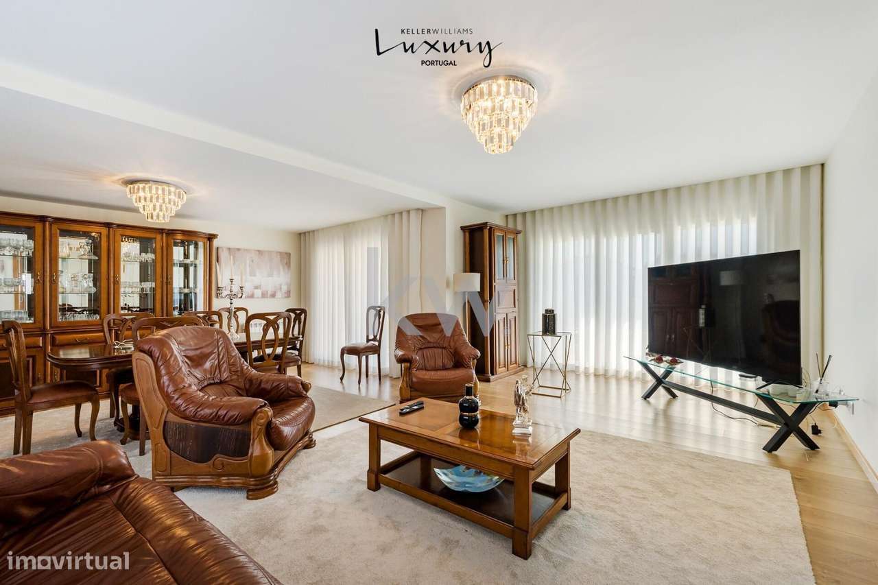 Moradia de Luxo T5 Nova, Térrea com cave Anexo, Churrasqueira e terren - Grande imagem: 5/31