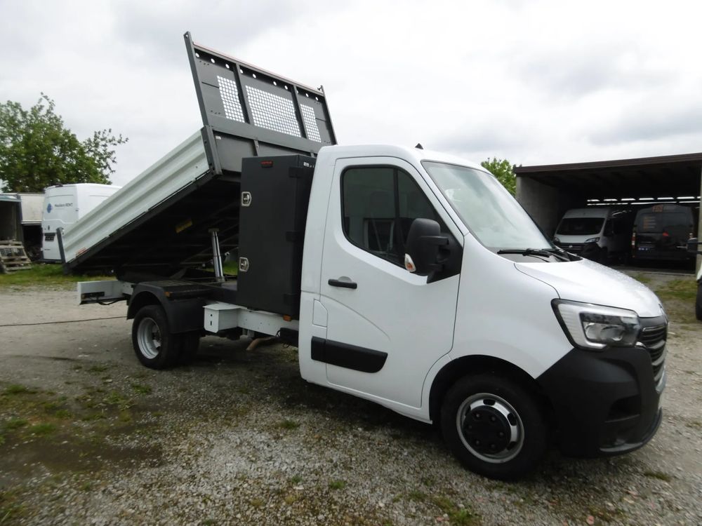 Renault Master 2023