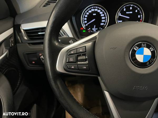 BMW X1 xDrive20d AT - 25