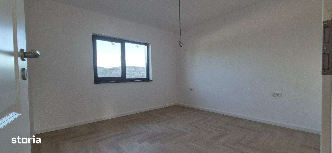 Clinceni  Casa 139.900 Euro - Imagine principală: 5/19