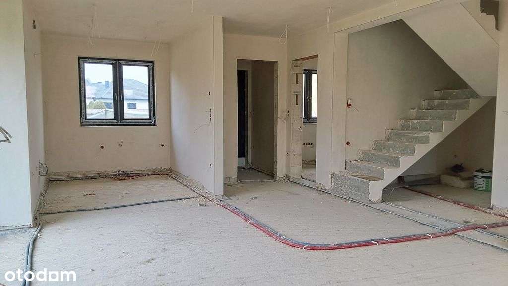 Dom w atrakcyjnej i spokojnej dzielnicy Radomia - Pełny obrazek: 5/13