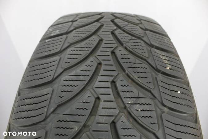 205/60R16 92H Bridgestone Blizzak LM-32 38091 - 2