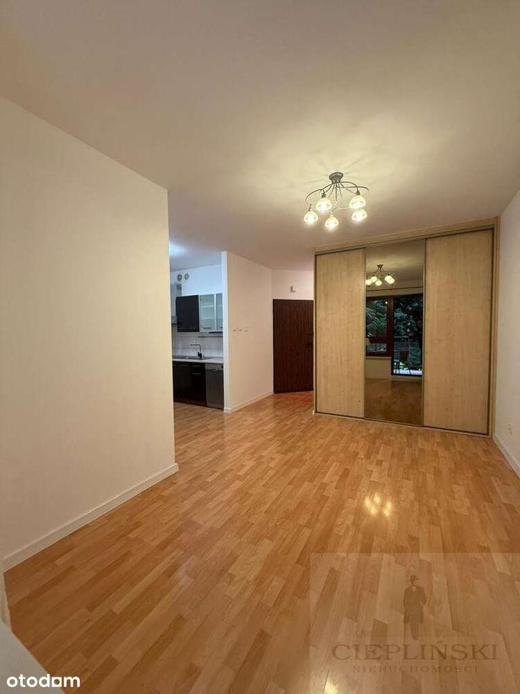 mieszkanie w apartamentowcu z balkonem-4