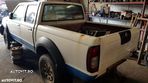 Dezmembrez Nissan Navara D22 2002 2.5dti - 2