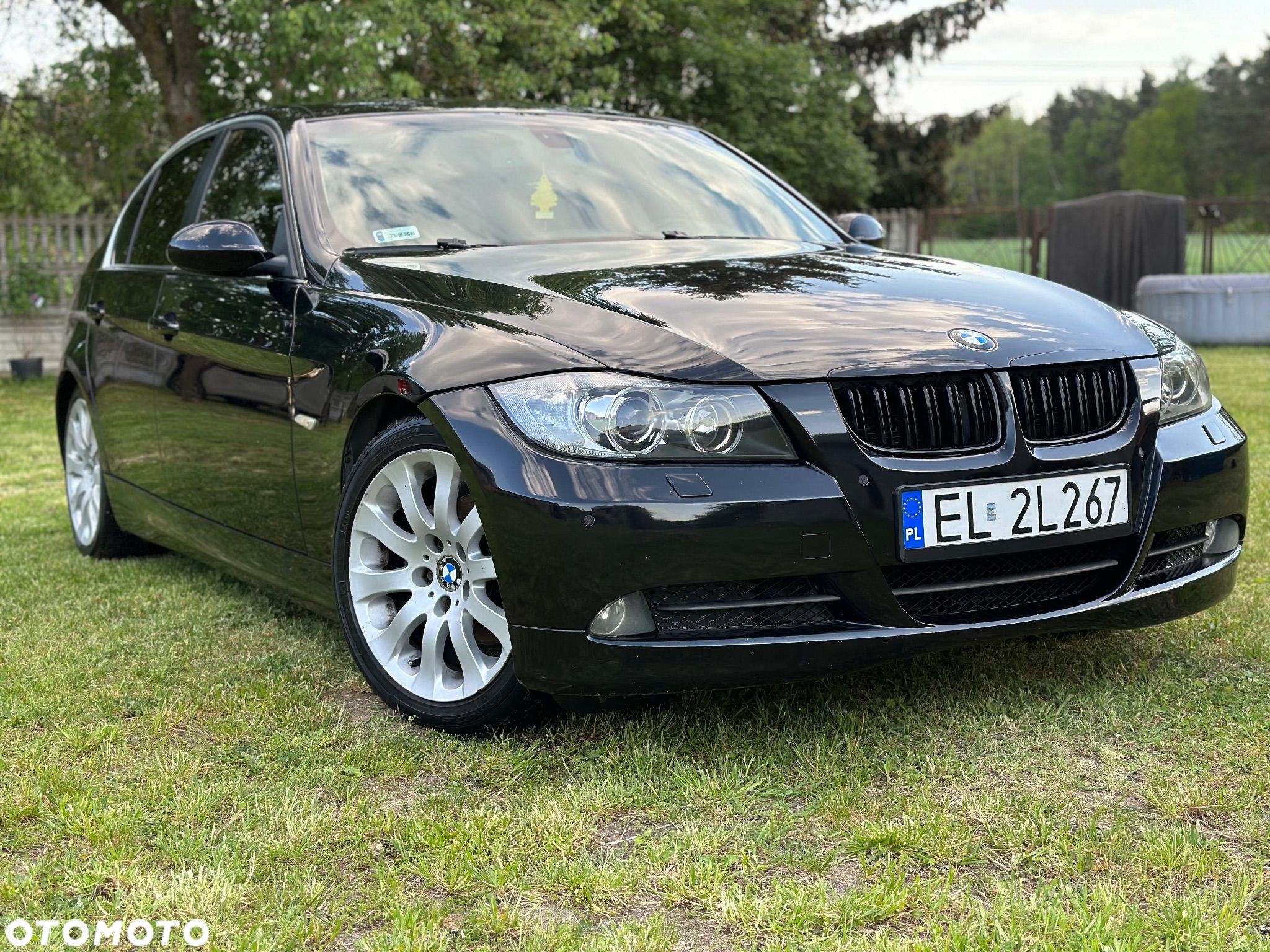 BMW Seria 3 325i - 1