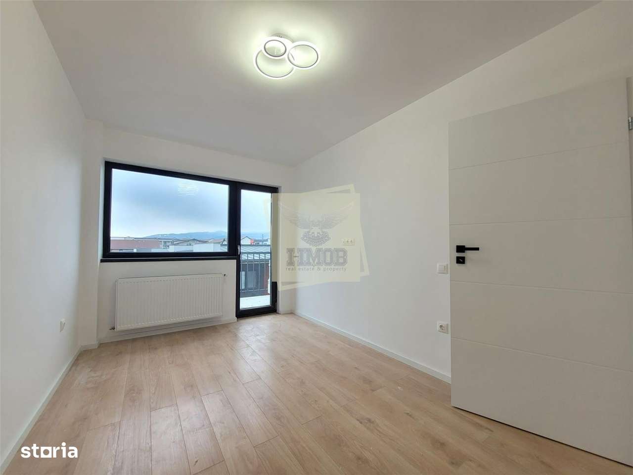 Apartament la cheie pe 2 niveluri 67 mp 2 camere 2 bai balcon Ciresica - Imagine principală: 5/9