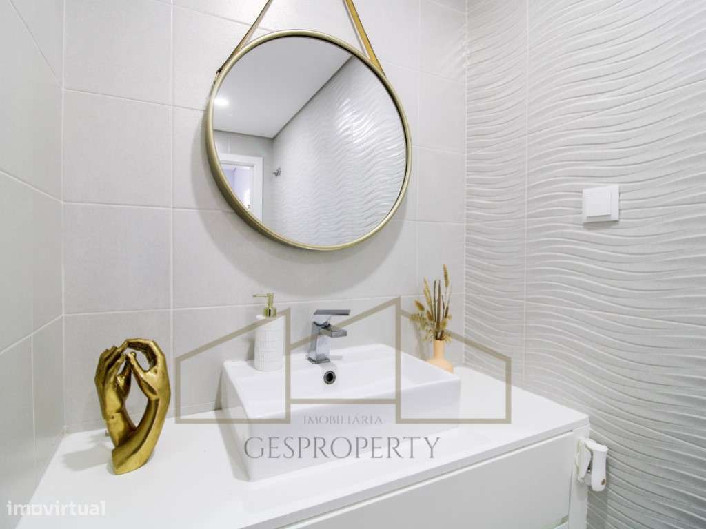 Moradia T3 nos Redondos, em Fernão Ferro-21