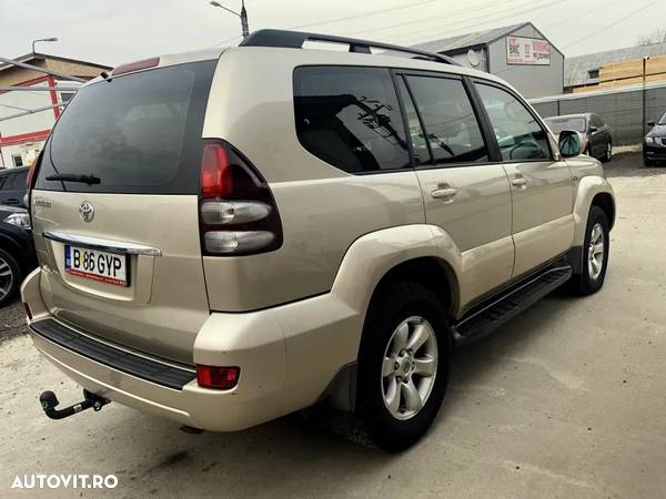 Toyota Land Cruiser 3.0 TD-4D Aut VIP - 6