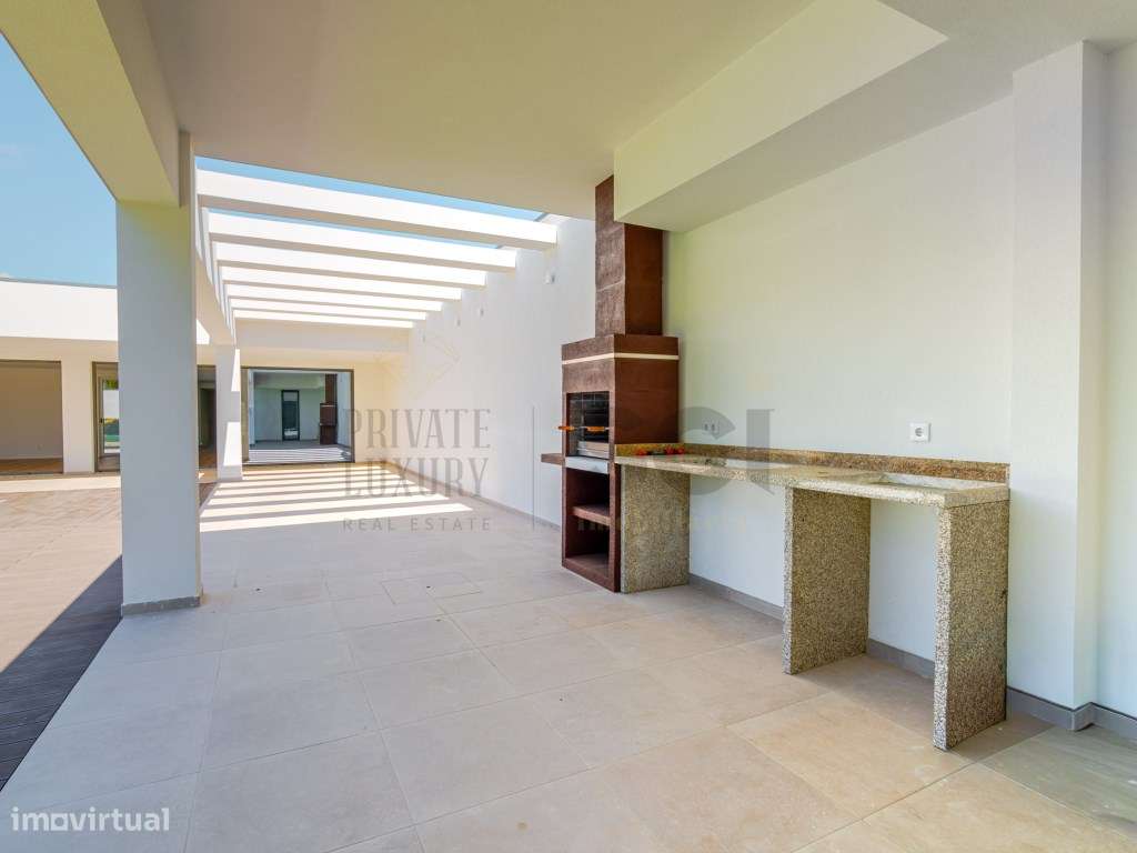 Moradia de luxo T4 na Verdizela | Terreno com 2500m2-35