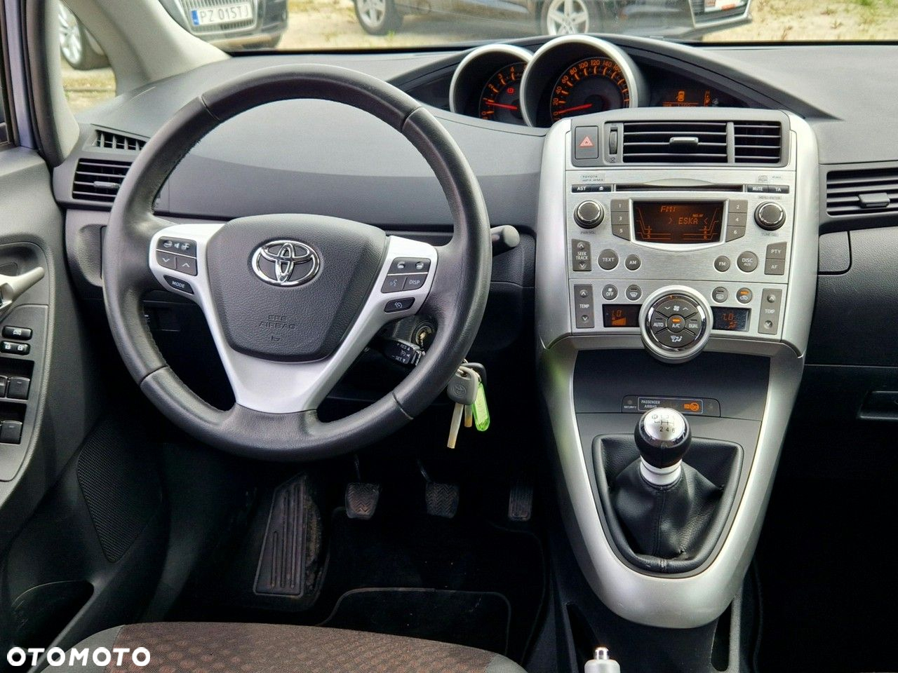 Toyota Verso 2.0 D-4D - 24