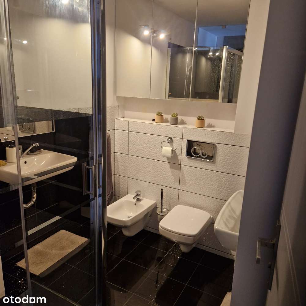 2 pokoje przy Łazienkach | garderoba| balkon - Pełny obrazek: 5/11