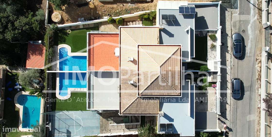 Moradia T5 | 358 m2 | Piscina e Campo de Basquetebol| Rio de Mouro-3