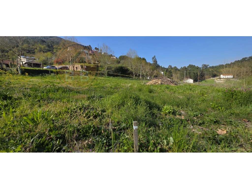 Terreno com projeto aprovado, em Petimão, Cabeceiras de Basto.-4