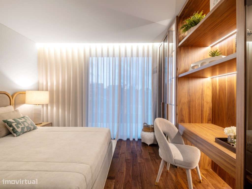 Lote com moradia iniciada junto à Lagoa de Óbidos, golfe e praia-37