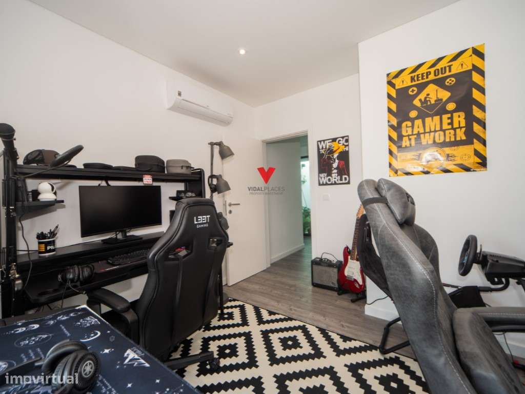 Penthouse T4 Exclusiva com Vista Rio | Terraço Privativo e Acabamen...-35