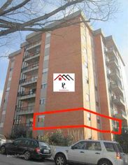 Apartamento T3 c/ Varanda e Garagem (Fração Autónoma) – Rua Carlo